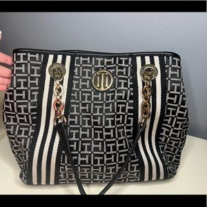 Tommy Hilfiger bag
